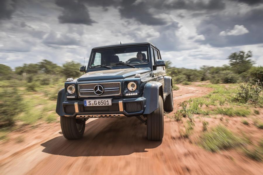  Mercedes-Maybach G650 Landaulet 2017 года  (WW) (фото 35 из 52)